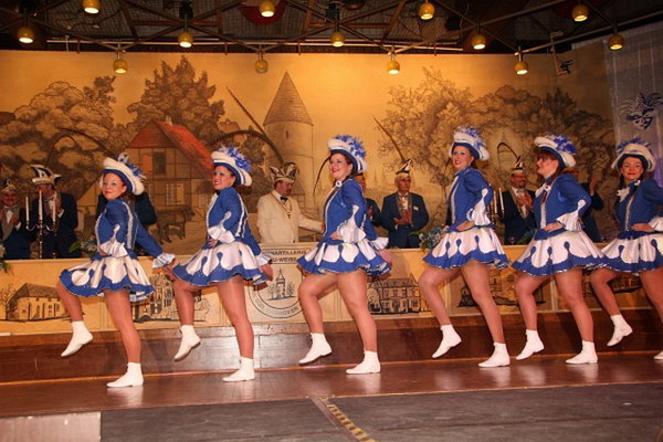 Blau-Weiss   121.jpg